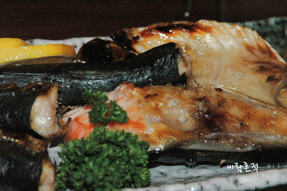 ［부산맛집/남포동맛집/일식집］옛추억이 남아있는 남포동 골목의 정통일본식 사이젠 이자까야 에서 맛본 고래고기