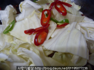 명품밑반찬의 귀환! 건강도 책임지는 대박밑반찬 10종세트