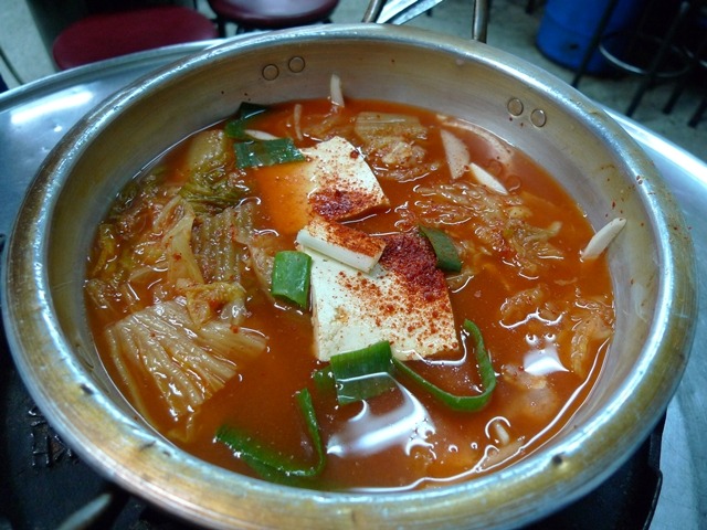 김치찌개가 끝내줘요