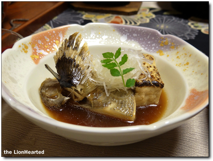 [다케토리테이 마루야마 (竹取亭円山)] 카쿠야히메와 달을 테마로 한 료깐의 계절의 재료로만 만드는 가이세키요리 [c