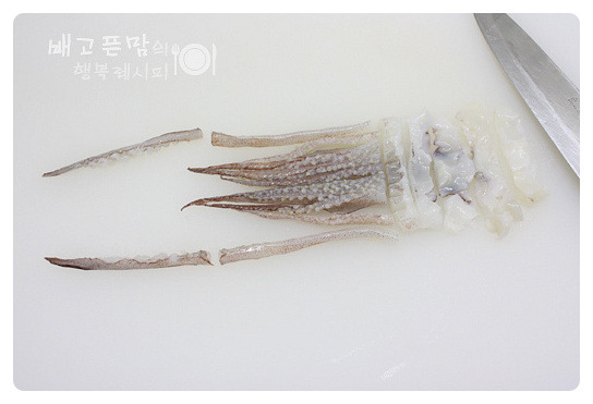 든든한 밑반찬으로 좋아요~~