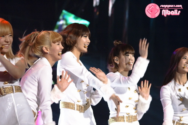 더블클릭을 하시면 이미지를 수정할 수 있습니다