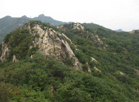 기암괴석 이미지