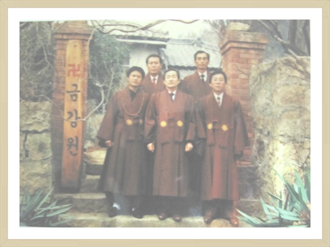 더블클릭을 하시면 이미지를 수정할 수 있습니다