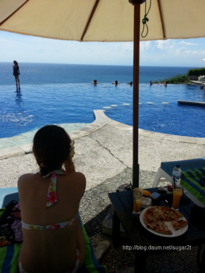 #03 Blue Point Resort