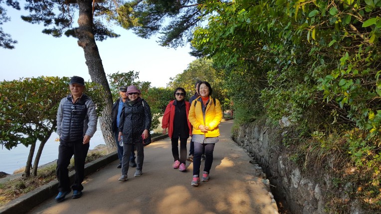 Promenade 산책 - Leroy Anderson