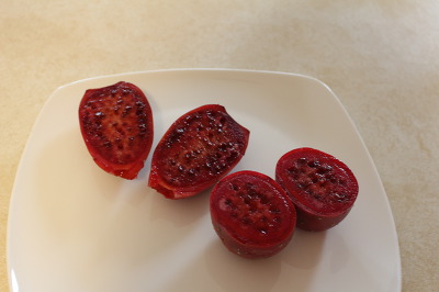 기분에 따라 딸려 온 과일의 맛