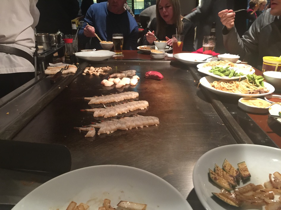 [시카고 맛집] 옛날의 추억을 쫓아 철판 구이의 명소 베니하나를 가다.(베니하나/휠링/일리노이)