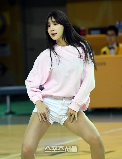 KB스타즈 치어리더 최미진